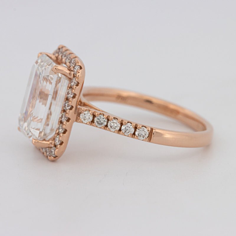 4 CT Emerald Cut Halo Pavé Solitaire (LG) - ZIZOV DIAMONDS
