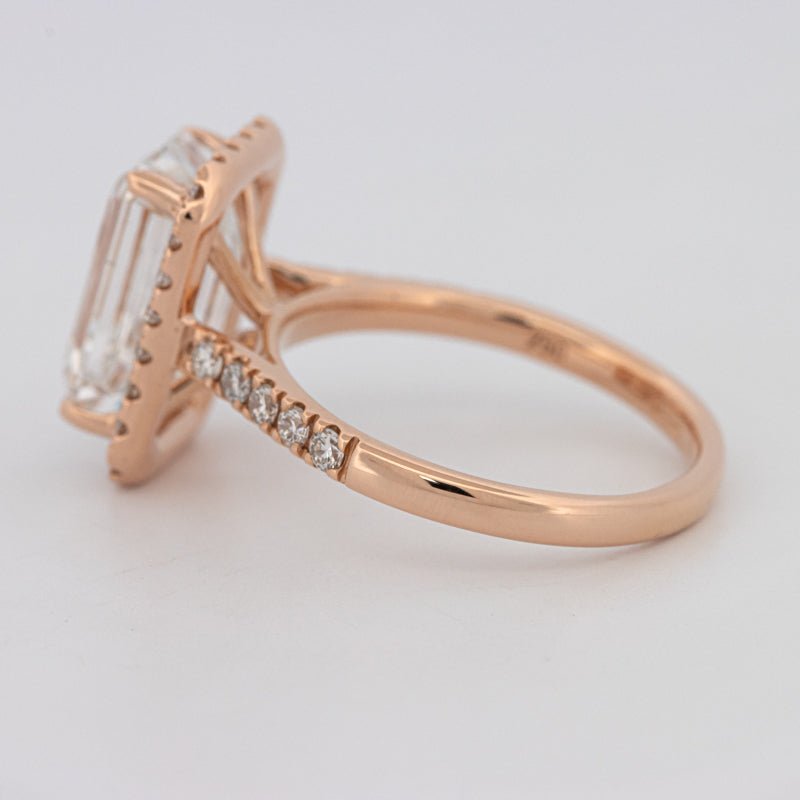 4 CT Emerald Cut Halo Pavé Solitaire (LG) - ZIZOV DIAMONDS