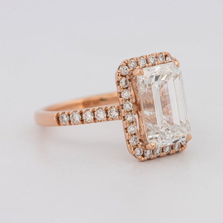 4 CT Emerald Cut Halo Pavé Solitaire (LG) - ZIZOV DIAMONDS