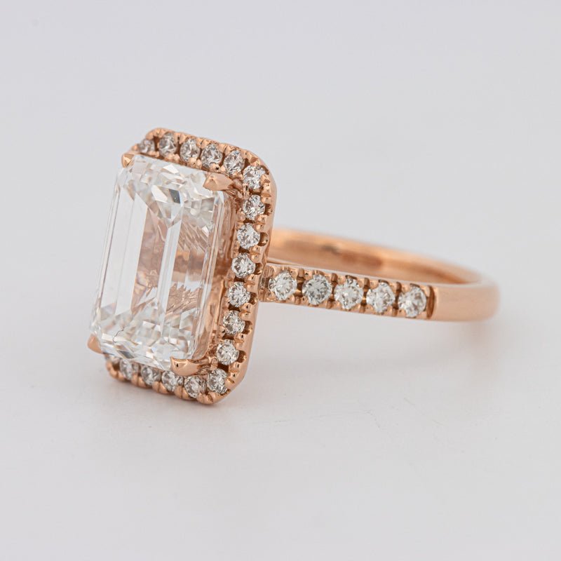4 CT Emerald Cut Halo Pavé Solitaire (LG) - ZIZOV DIAMONDS