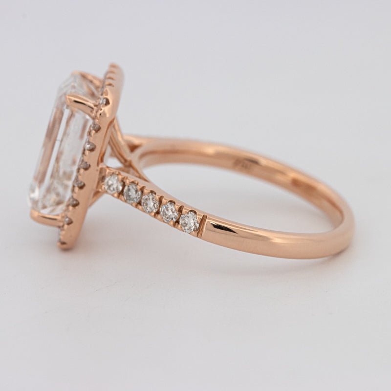 4 CT Emerald Cut Halo Pavé Solitaire (LG) - ZIZOV DIAMONDS