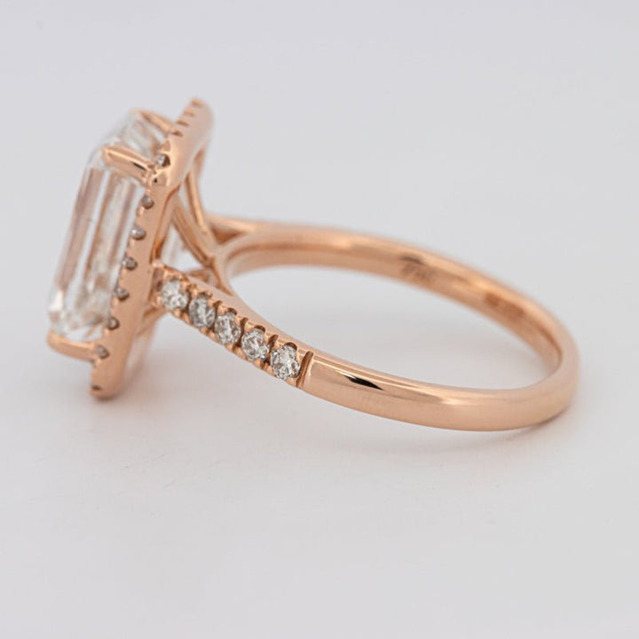 4 CT Emerald Cut Halo Pavé Solitaire (LG) - ZIZOV DIAMONDS