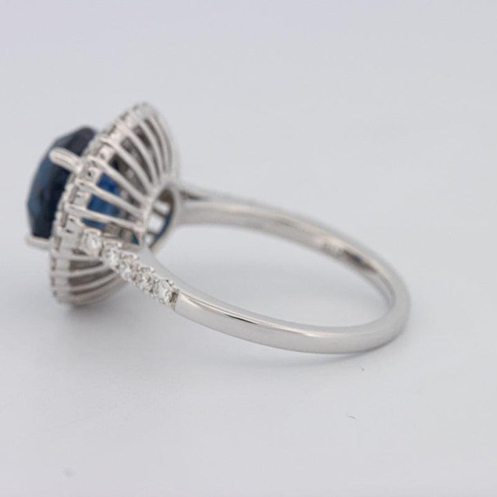 4.14 CT Round Blue Sapphire Pave Ring - ZIZOV DIAMONDS