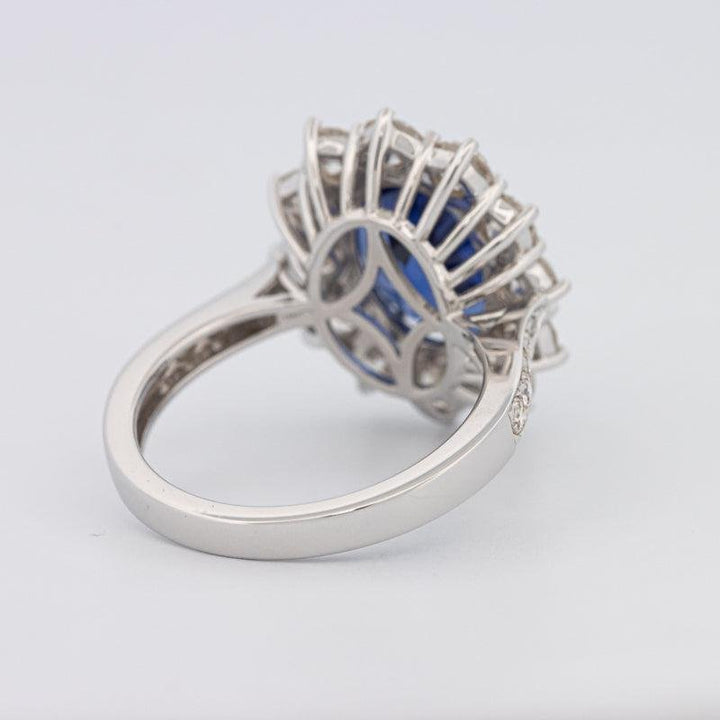 4.60 CT Oval Bue Sapphire Flower Ring - ZIZOV DIAMONDS