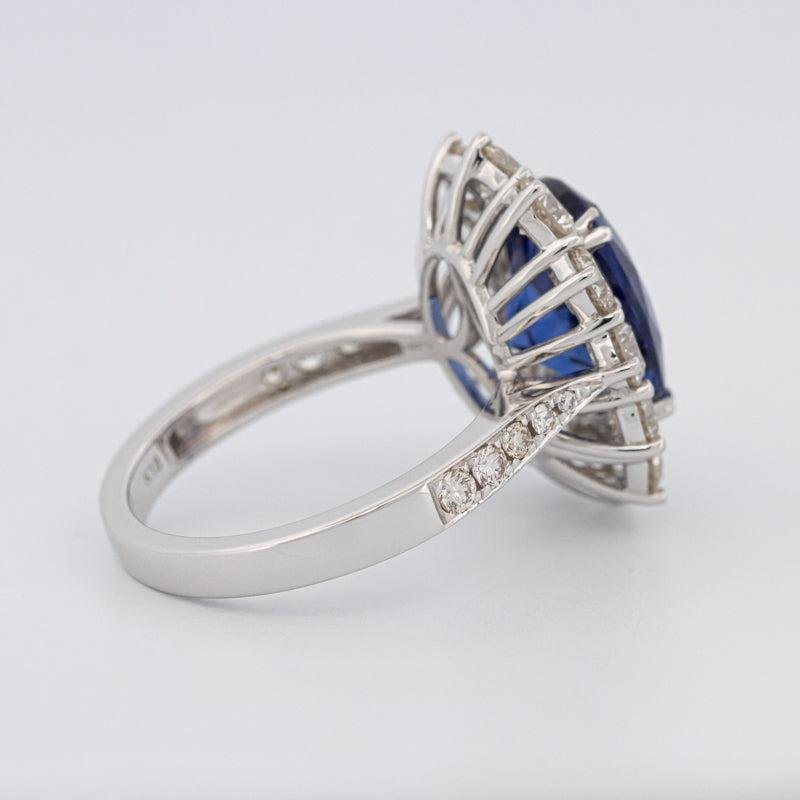 4.60 CT Oval Bue Sapphire Flower Ring - ZIZOV DIAMONDS