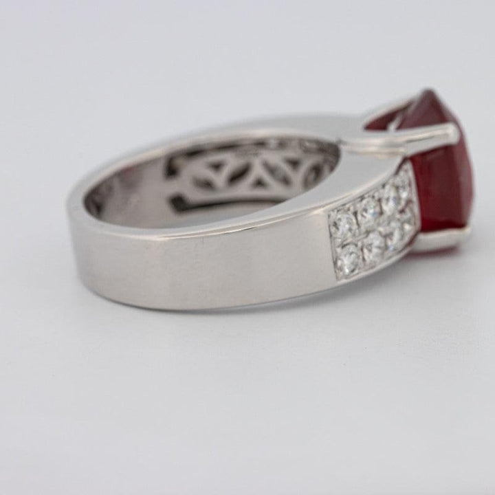 4.70 CT Oval Red Ruby Ring - ZIZOV DIAMONDS