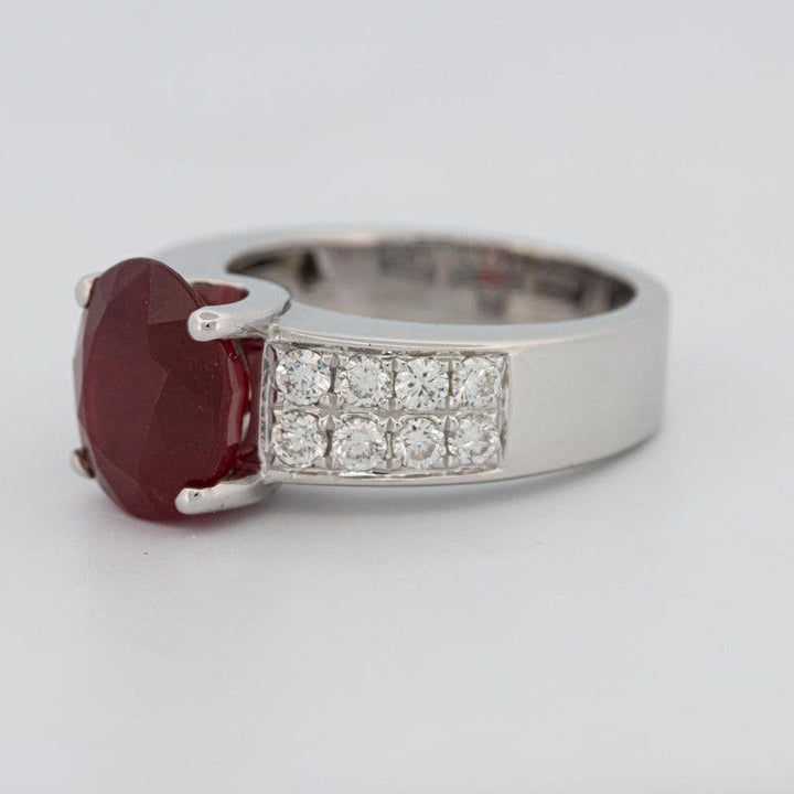 4.70 CT Oval Red Ruby Ring - ZIZOV DIAMONDS
