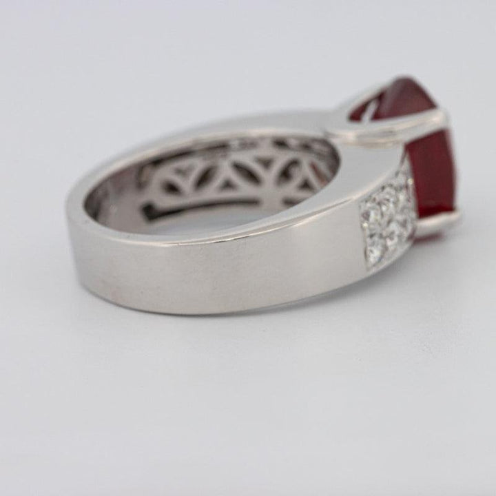 4.70 CT Oval Red Ruby Ring - ZIZOV DIAMONDS