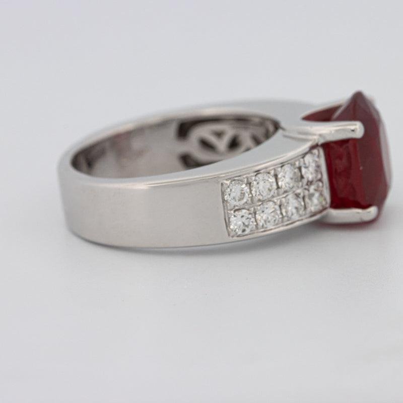 4.70 CT Oval Red Ruby Ring - ZIZOV DIAMONDS