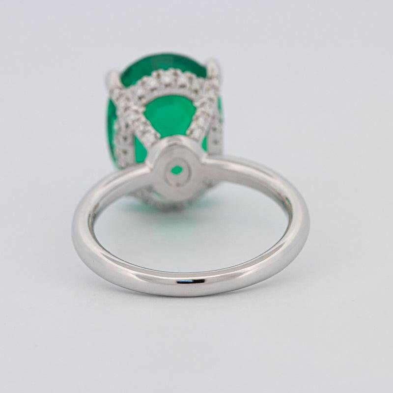 5.60 CT Oval Green Emerald Ring - ZIZOV DIAMONDS