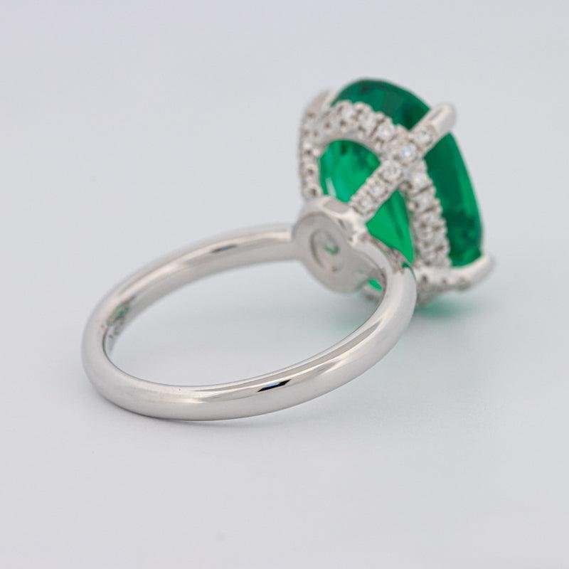 5.60 CT Oval Green Emerald Ring - ZIZOV DIAMONDS