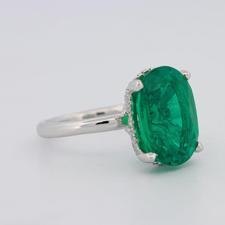 5.60 CT Oval Green Emerald Ring - ZIZOV DIAMONDS
