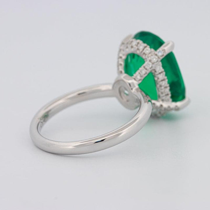 5.60 CT Oval Green Emerald Ring - ZIZOV DIAMONDS