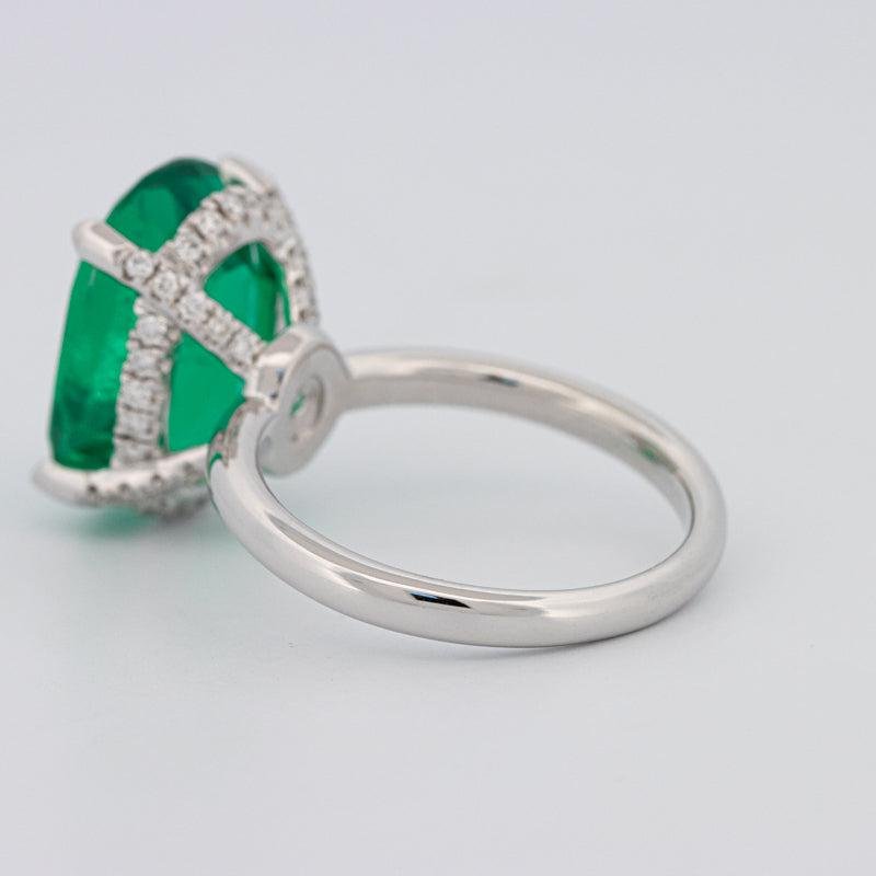 5.60 CT Oval Green Emerald Ring - ZIZOV DIAMONDS