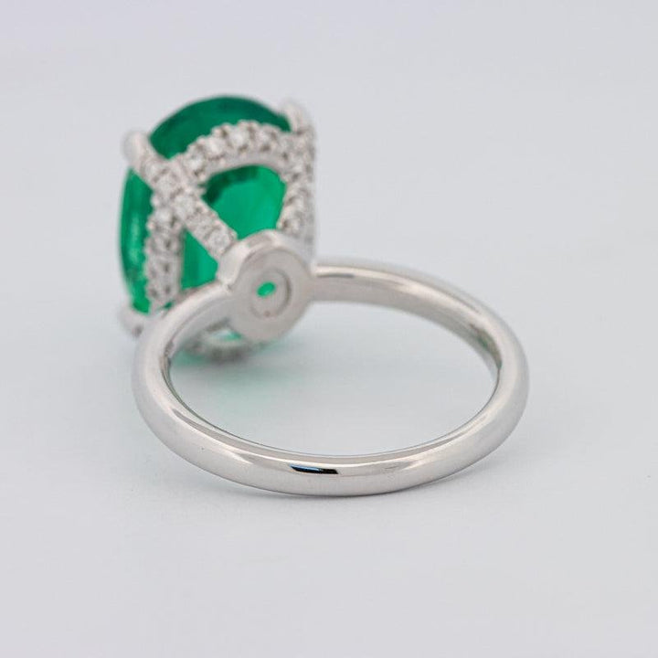 5.60 CT Oval Green Emerald Ring - ZIZOV DIAMONDS