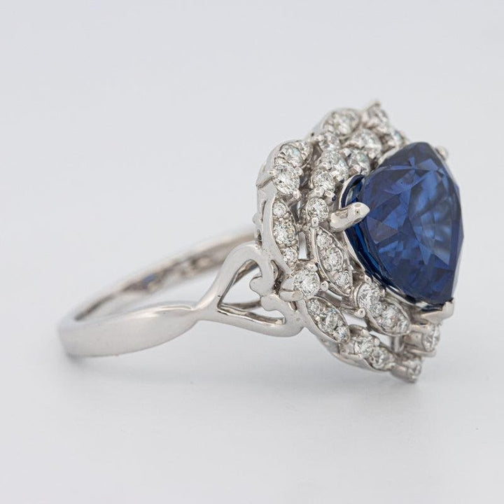 7.47 CT Natural Madagascar Blue Sapphire Ring - ZIZOV DIAMONDS