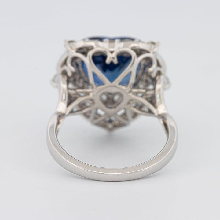 7.47 CT Natural Madagascar Blue Sapphire Ring - ZIZOV DIAMONDS