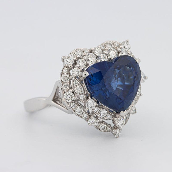 7.47 CT Natural Madagascar Blue Sapphire Ring - ZIZOV DIAMONDS