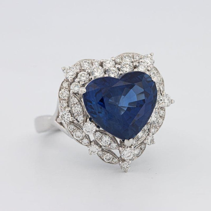 7.47 CT Natural Madagascar Blue Sapphire Ring - ZIZOV DIAMONDS