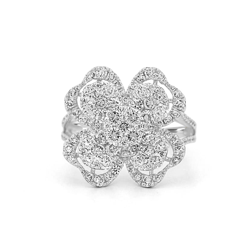 Unsichtbarer „Glücksklee“-Diamantring