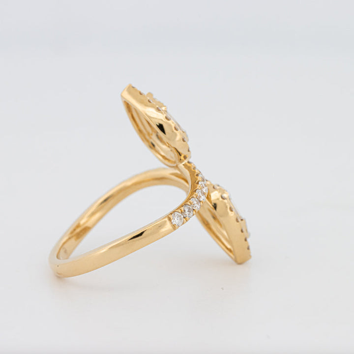 Invisible Pear-shape Twinny Ring