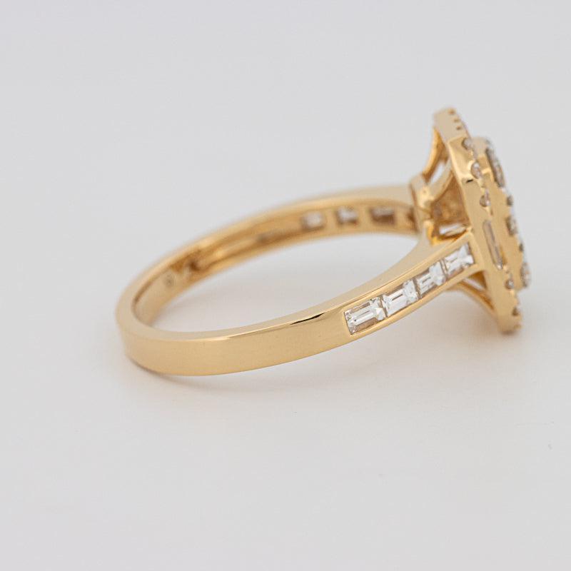 Invisible Rectangular Ring with Baguettes