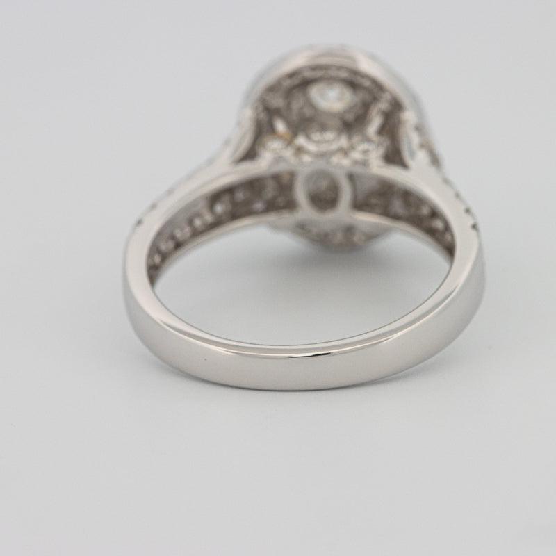 Invisible oval diamond ring