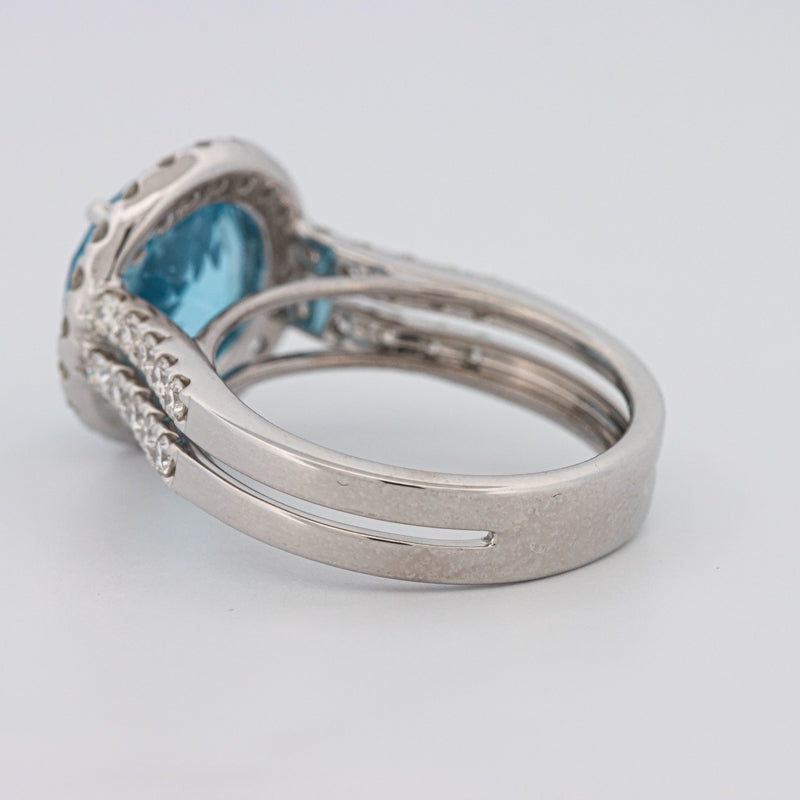 Round Aquamarine Halo Ring