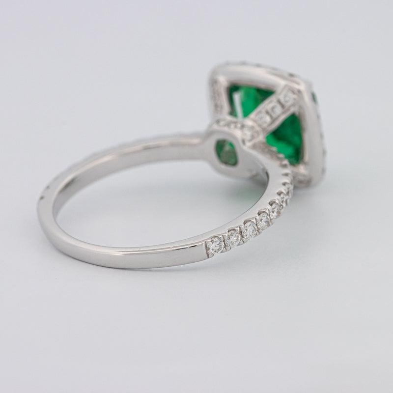 Square Radiant Halo Green Emerald Ring