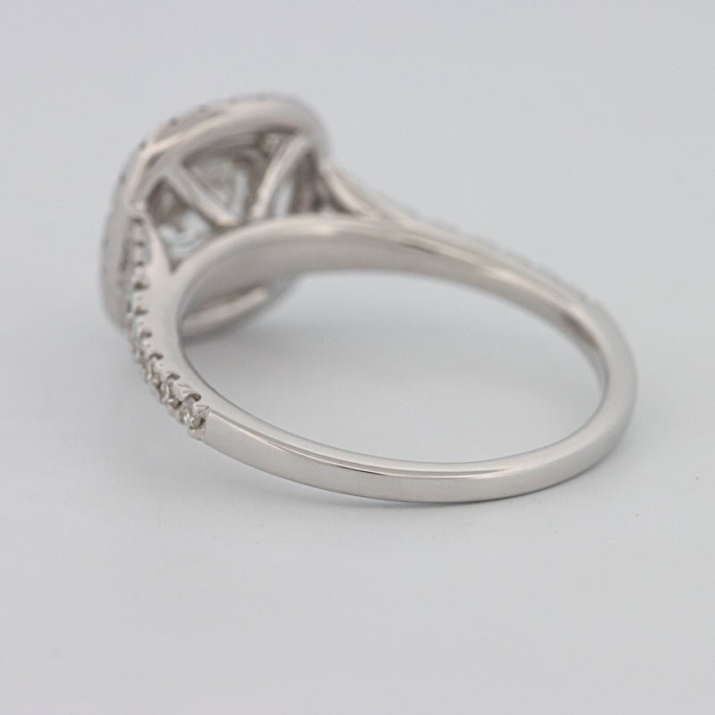 "Bella" Halo Solitaire (medium) - ZIZOV DIAMONDS