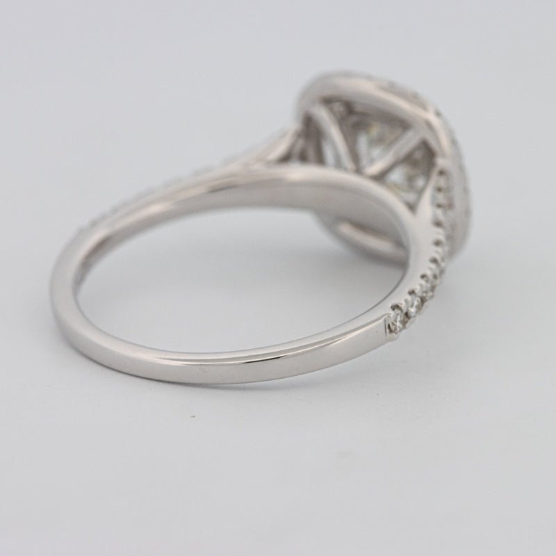 "Bella" Halo Solitaire (medium) - ZIZOV DIAMONDS