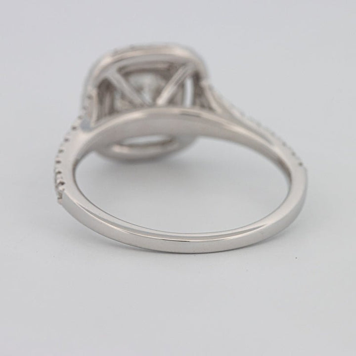 "Bella" Halo Solitaire (medium) - ZIZOV DIAMONDS