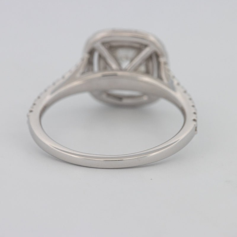 "Bella" Halo Solitaire (medium) - ZIZOV DIAMONDS