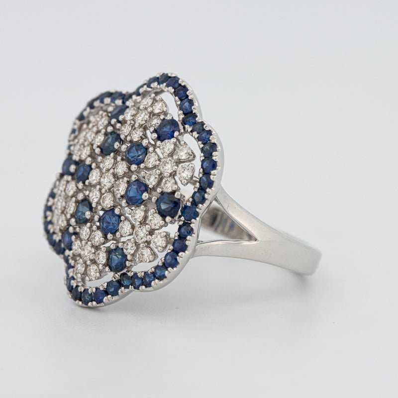 Blue Sapphire and Diamond Flower Ring - ZIZOV DIAMONDS