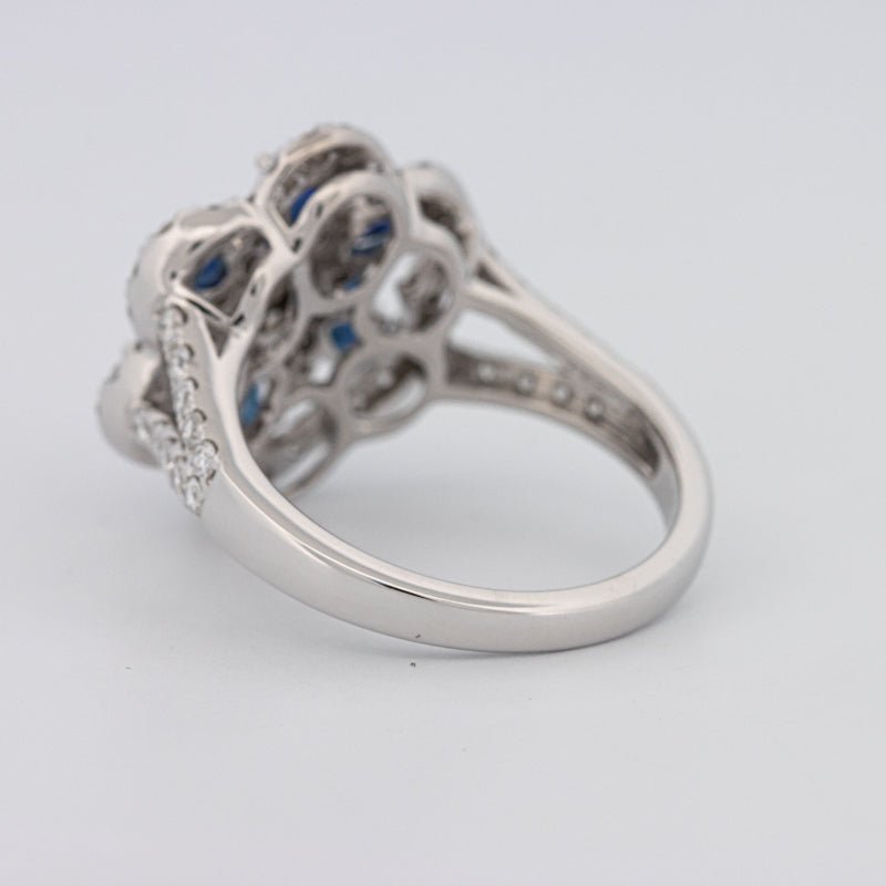 Blue Sapphire and Diamond Flower Ring - ZIZOV DIAMONDS