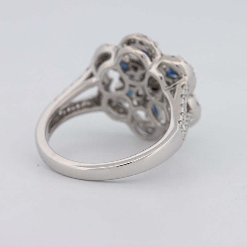 Blue Sapphire and Diamond Flower Ring - ZIZOV DIAMONDS