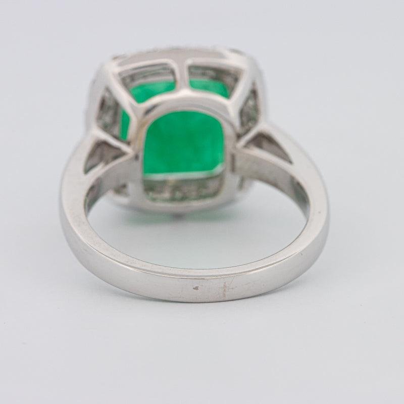 Colombian Green Emerald Ring - ZIZOV DIAMONDS