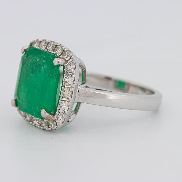 Colombian Green Emerald Ring - ZIZOV DIAMONDS