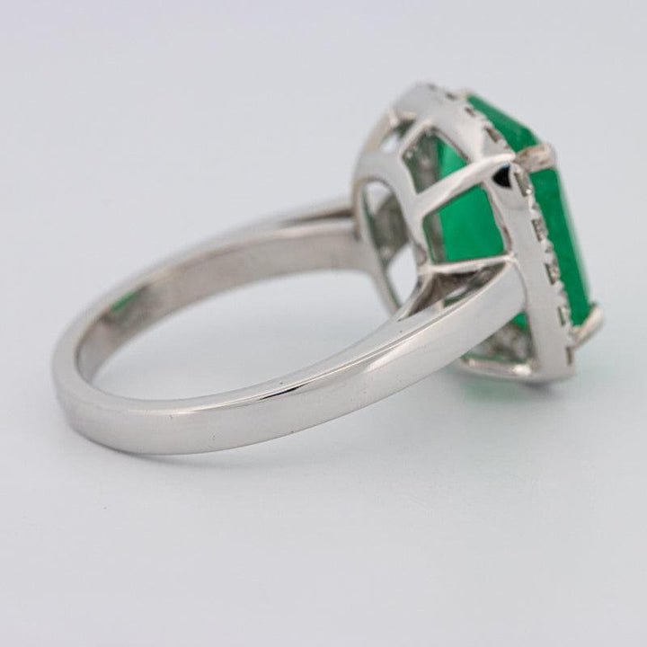 Colombian Green Emerald Ring - ZIZOV DIAMONDS