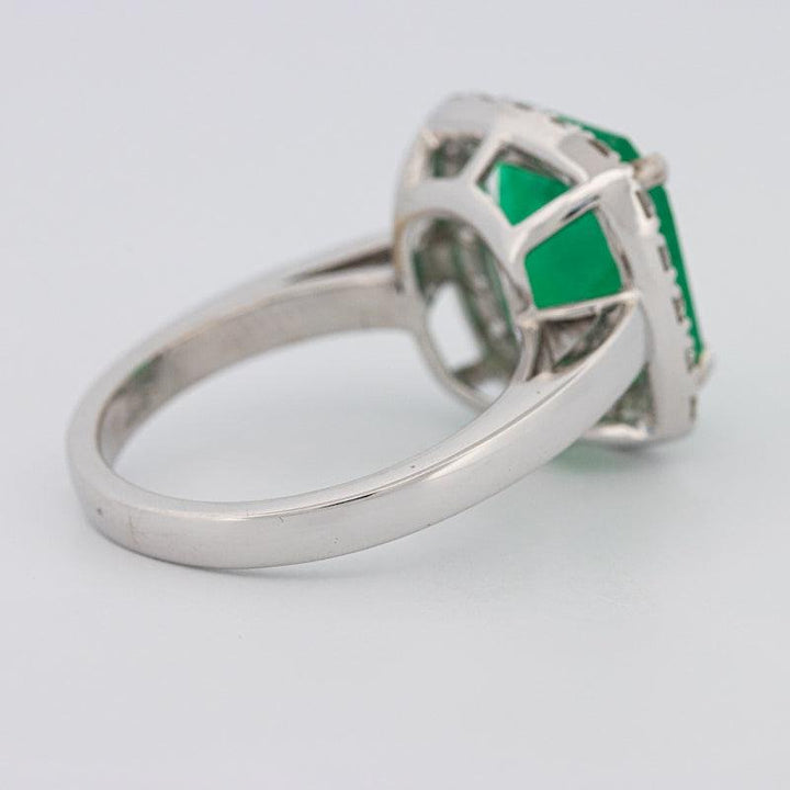 Colombian Green Emerald Ring - ZIZOV DIAMONDS