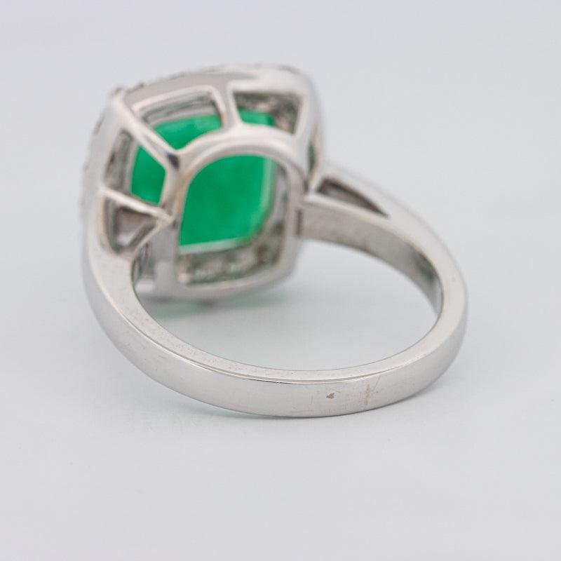 Colombian Green Emerald Ring - ZIZOV DIAMONDS