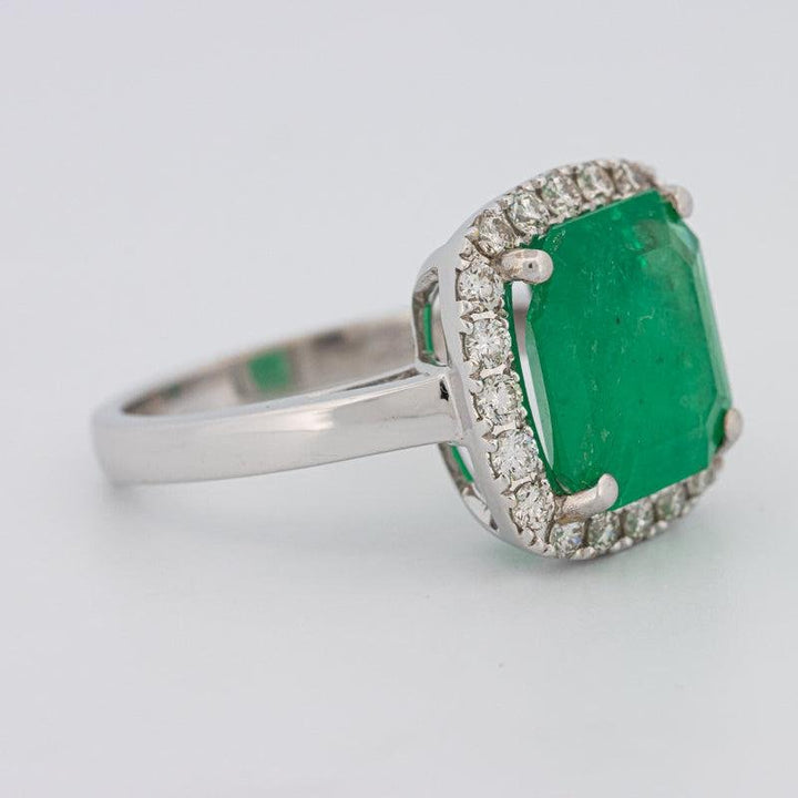Colombian Green Emerald Ring - ZIZOV DIAMONDS