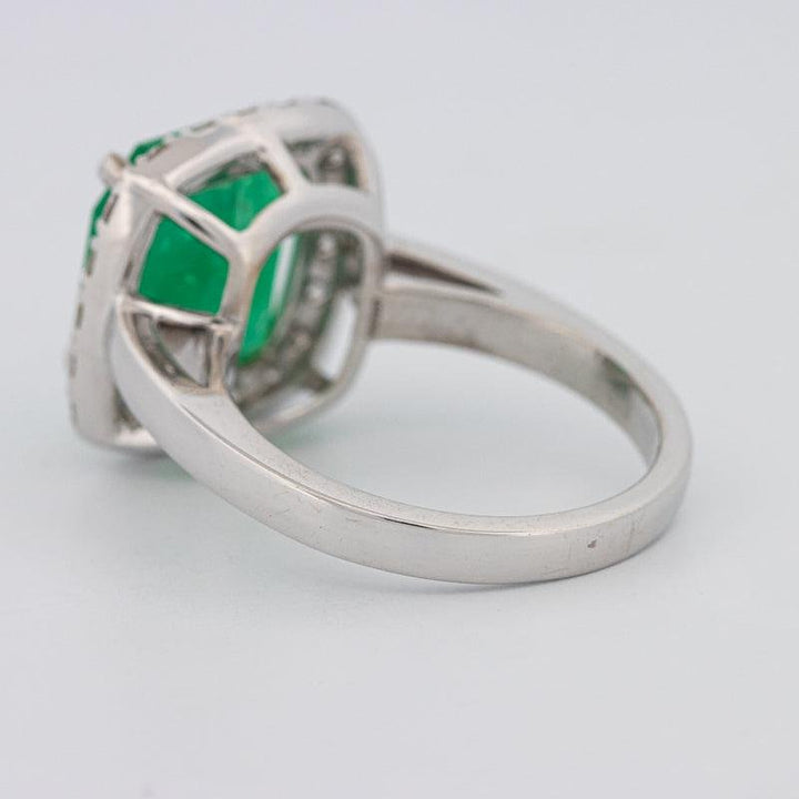 Colombian Green Emerald Ring - ZIZOV DIAMONDS