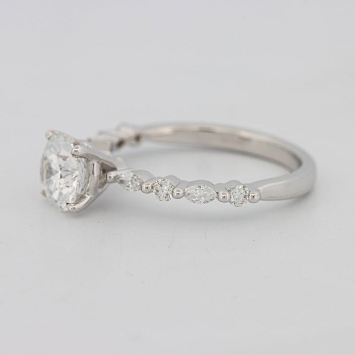 "Evelyne" Solitaire (LG) - ZIZOV DIAMONDS
