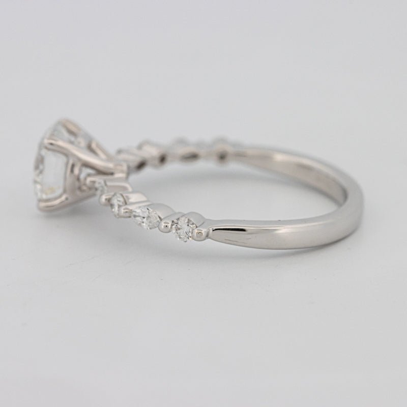 "Evelyne" Solitaire (LG) - ZIZOV DIAMONDS