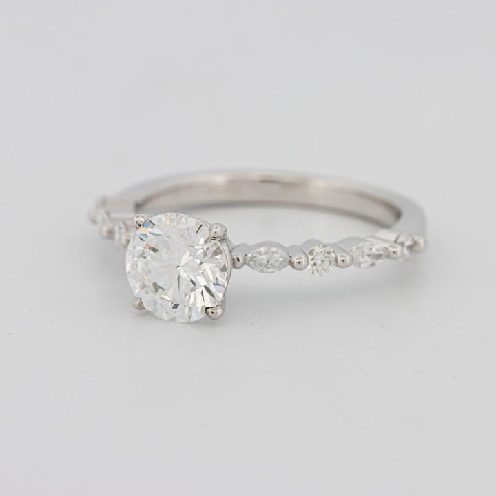 "Evelyne" Solitaire (LG) - ZIZOV DIAMONDS