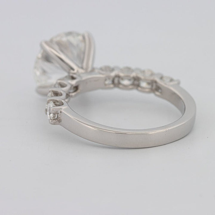 "Eydís" Solitaire Pavé (LG) - ZIZOV DIAMONDS