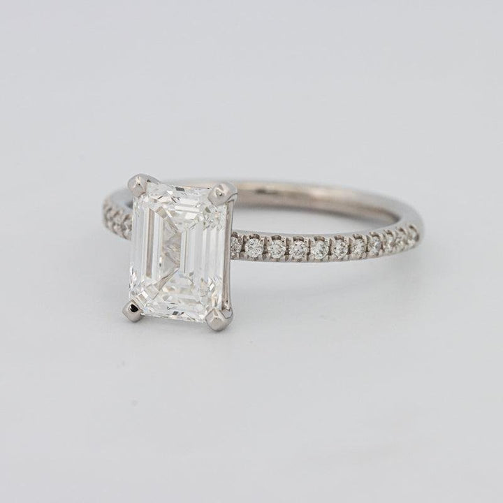 "Hailey" Solitaire - ZIZOV DIAMONDS