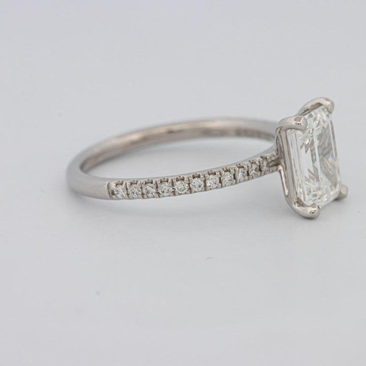 "Hailey" Solitaire - ZIZOV DIAMONDS