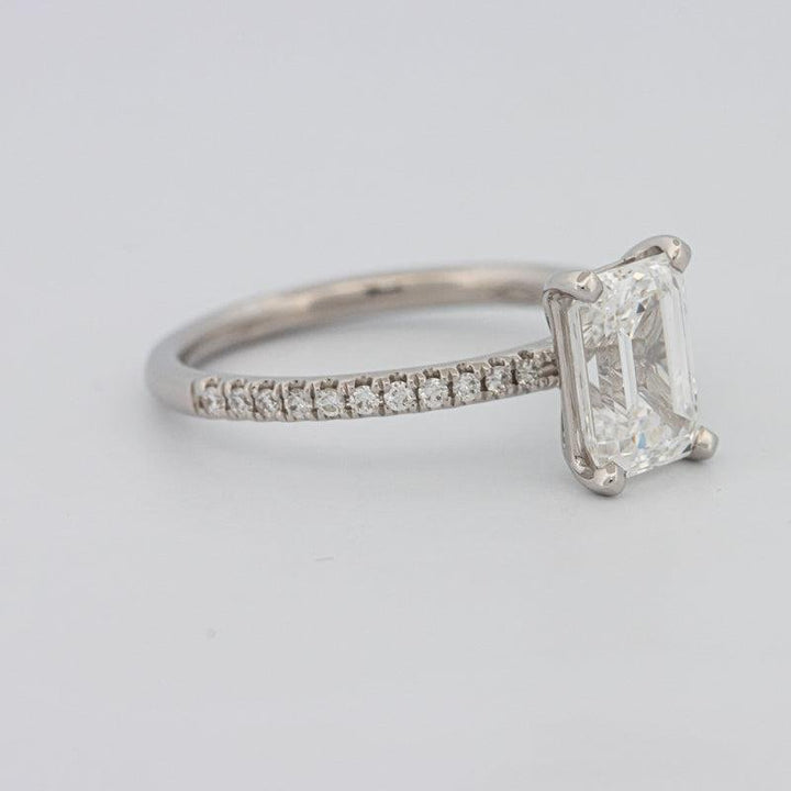"Hailey" Solitaire - ZIZOV DIAMONDS